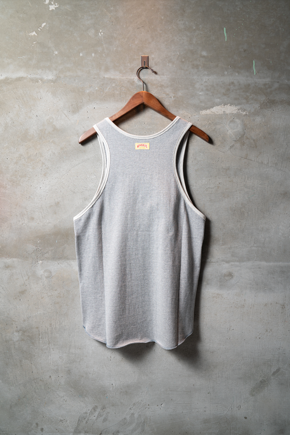 WONDER tank top logo-purple