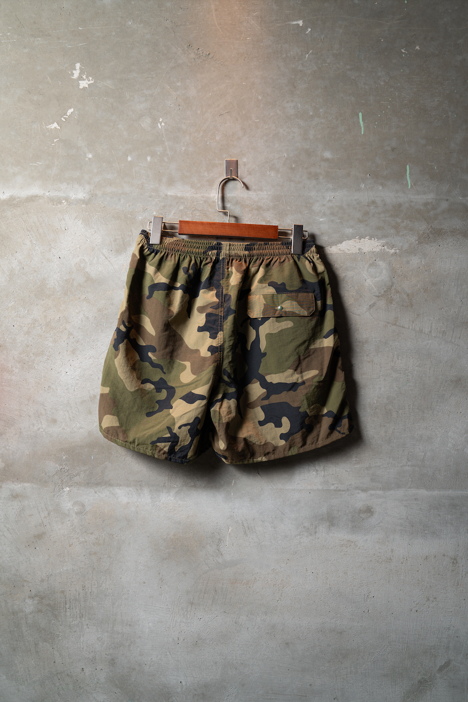 W rogo shorts camouflage