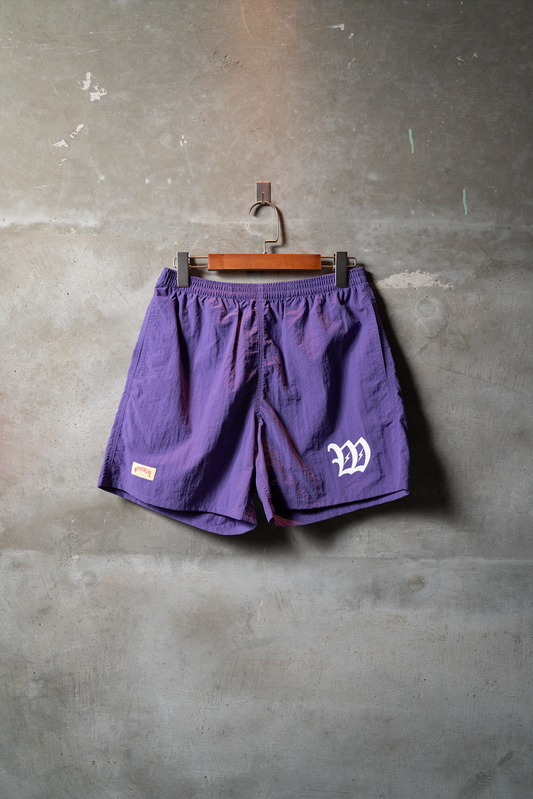 W rogo shorts purple