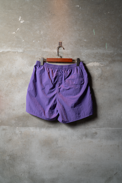 W rogo shorts purple