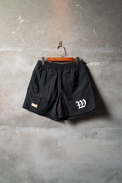 W rogo shorts black