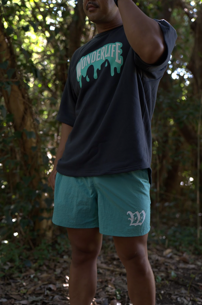W rogo shorts green