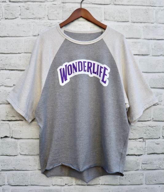 WONDER  T-shirt  logo-purple